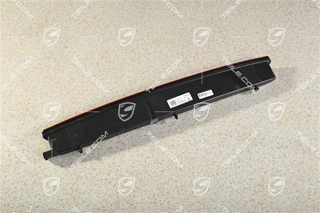 Additional brake light