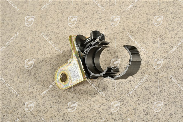 4,5L Turbo, Uchwyt przewodu odpowietrzenia