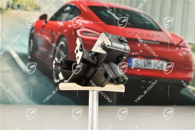 Automat otwierania dekielka klapki wlewu paliwa