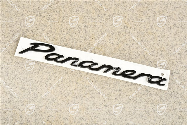 Badge / Emblem Panamera, Black