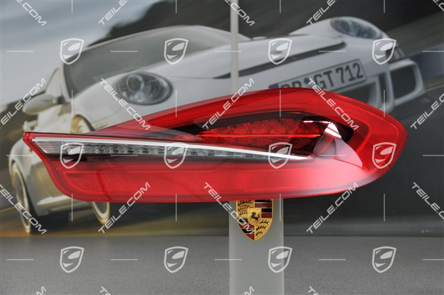 Rear light, R Rear light, R