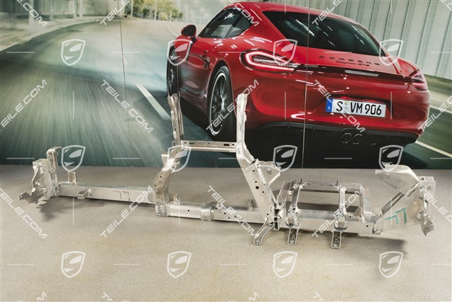 Retaining frame for dashboard lining