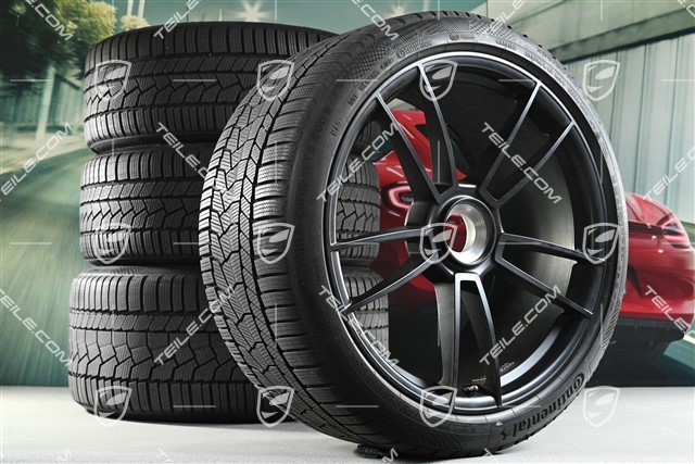 20"+21" GTS "Turbo S" Winterräder Satz, Zentralverschluss Felgen 8,5J x 20 ET50 + 11J x 21 ET66 + Continental Winterreifen 245/35 R20 + 295/30 R21, schwarz seidenmatt
