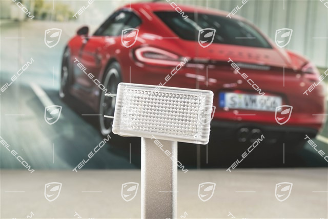 Mała lampka, bagażnik, komora silnika