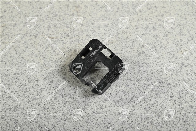 Retainer plate, Reversing camera