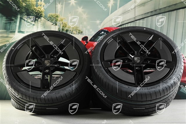 21-inch Exclusive Design summer wheel set, rims 9,5J x 21 ET60 + 11,5J x 21 ET66 + Goodyear Eagle F1 Asymmetric 3 summer tyres 265/35 R21 + 305/30 R21, with Carbon aeroblades