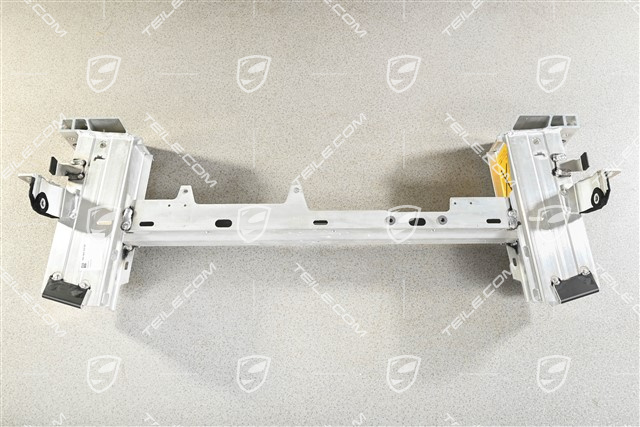 Targa, Überrollbügel, Tragrahmen