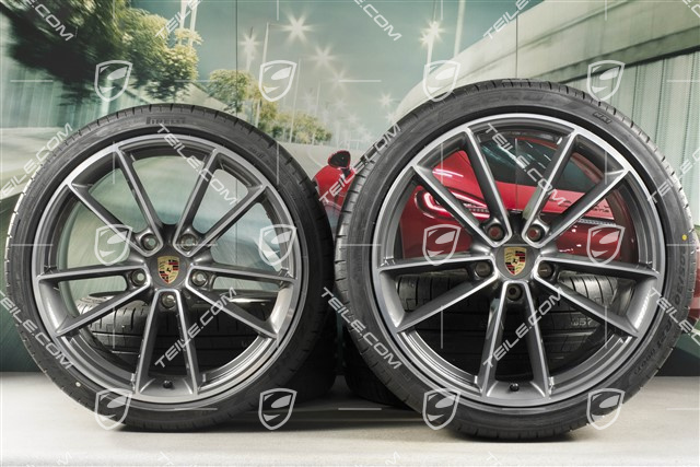 20+21-inch summer wheel set Carrera Classic, rims 8,5J x 20 ET53 + 11,5J x 21 ET67 + NEW Pirelli summer tyres 245/35 R20 + 305/30 R21, with TPM