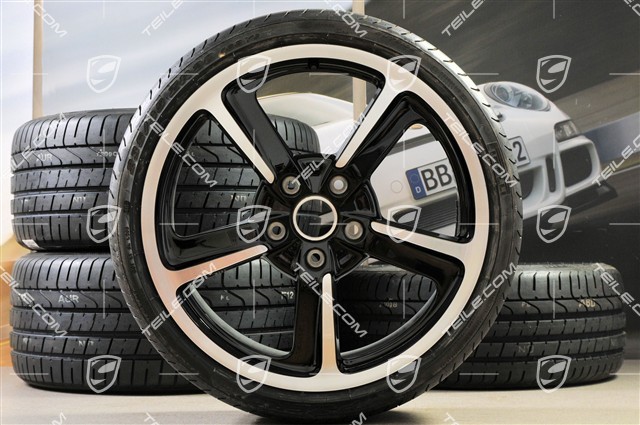 20-inch SportTechno summer wheel set, rims 8,5J x 20 ET57 + 10J x 20 ET50, NEW summer tires Pirelli 235/35 R20 + 265/35 R20, in black high gloss