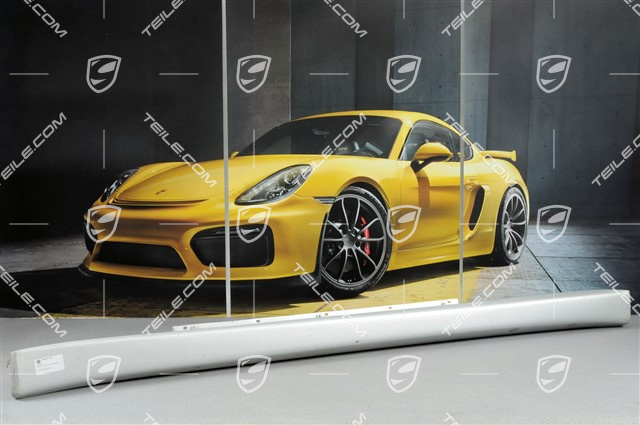 4200 Spyder - Próg boczny, lekko uszkodzony, R