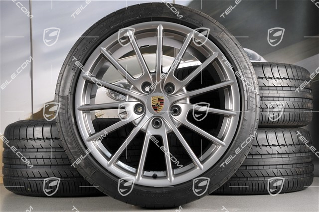 20" Panamera Sport Sommerräder Satz, 2 x 9,5J x 20 ET 65 + 2 x 11,5 J x 20 ET63 + NEUE Michelin Reifen 255/40 ZR20 + 295/35 ZR20