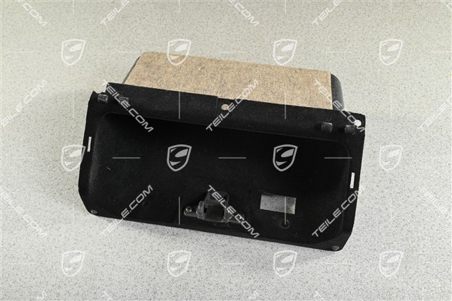 Storage / Glove compartment