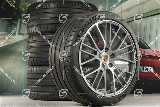 21-inch Panamera Exclusive Design Sport summer wheel set, wheel rims 9,5J x 21 ET71 + 11,5J x 21 ET69 + Michelin summer tyres 275/35 R21 + 315/30 R21, with TPMS