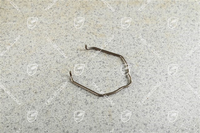 Latching spring clip cooling system hoses Latching spring clip cooling system hoses