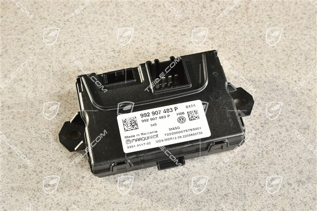 Control unit rear spoiler