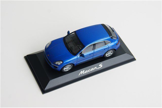 Model Porsche Macan S, 1:43