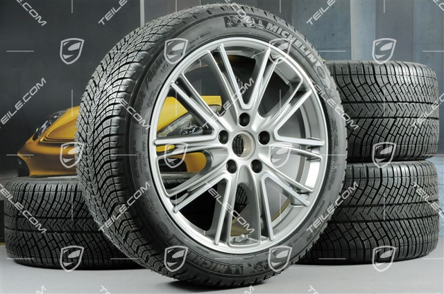 20" Koła zimowe, komplet "Exclusive Design", felgi 9,5 J x 20 ET71 + 10,5 J x 20 ET71 + opony zimowe Michelin Pilot Alpin 4 275/40 R20 + 315/35 R20, srebrna platyna