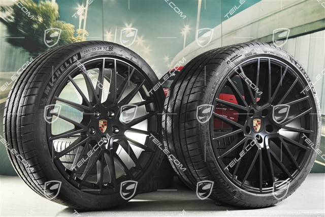 22-inch Cayenne Coupé RS Spyder summer wheel set, rims 10J x 22 ET48 + 11,5J x 22 ET52 + Michelin summer tyres 285/35 R22 + 315/30 R22, with TPMS, black satin matt