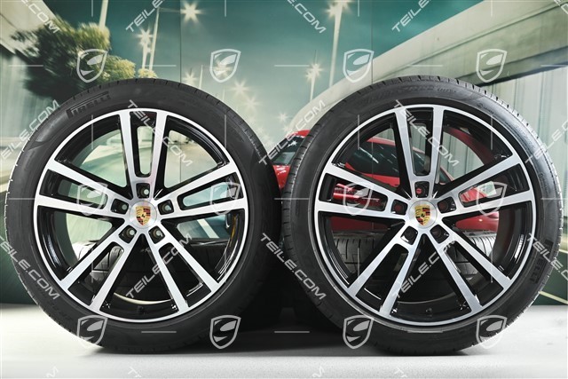 22" Sport Design summer wheels, complete set, 10J x 22 ET48 +11.5J x 22 ET61 rims + Pirelli 285/40 R22 + 315/35 R22 summer tyres, DOT/year of manufacture 2024, mileage approx. 30 kilometres