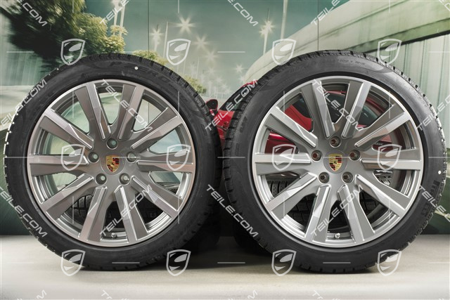 20-inch Taycan Tequipment Design winter wheel set, rims 9J x 20 ET54 + 11J x 20 ET60, Pirelli winter tyres 245/45 R20 + 285/40 R20