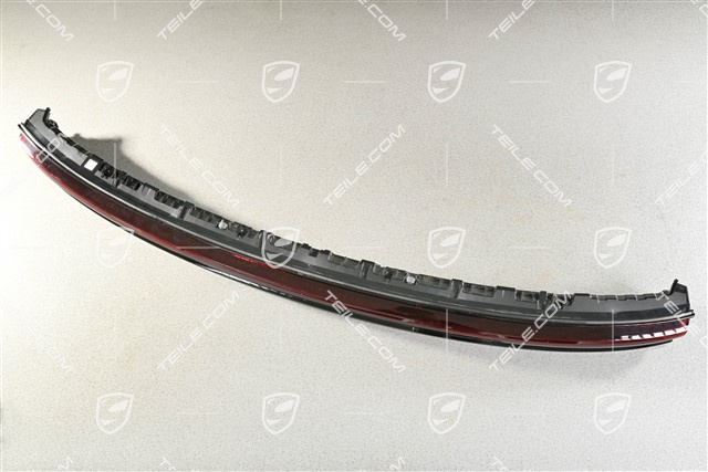 Rear light covering, center, Coupe