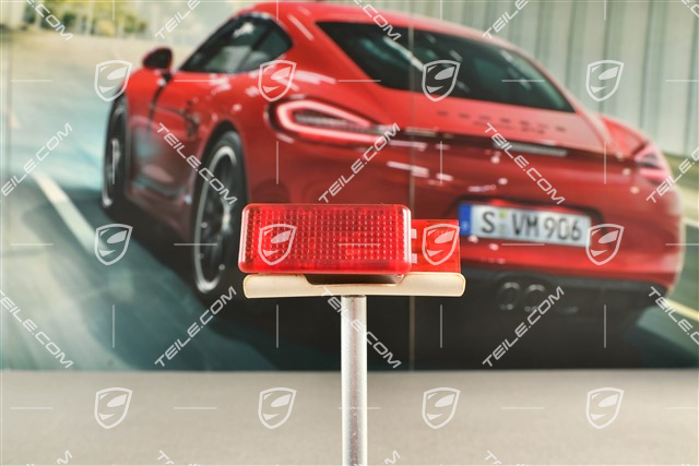 Oświetlenie w tapicerce drzwi, czerwone