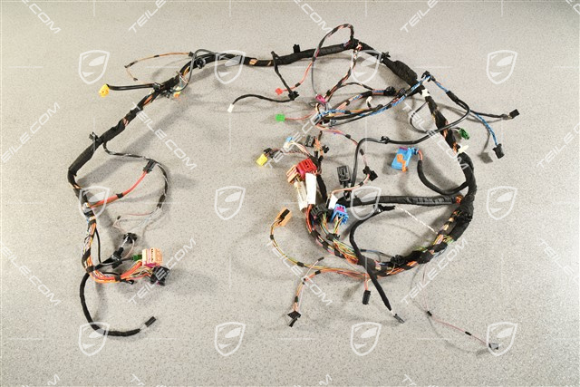 Instalacja elektryczna, konsola/deska rozdzielcza (uszkodzone wtyczki)