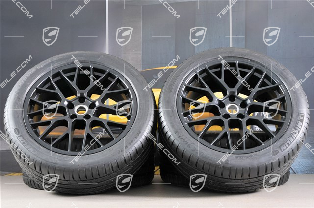 20-inch "RS Spyder Design" in black, summer wheels set, rims 9J x 20 ET26 + 10J x 20 ET19 + Michelin summer tyres 265/45 R 20 + 295/40 R 20, with TPMS