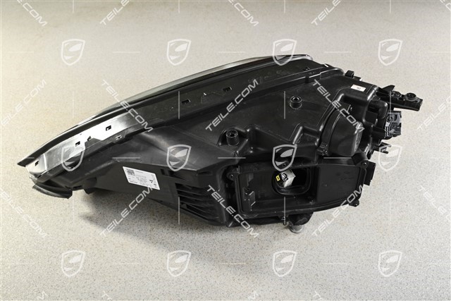 LED Scheinwerfer mit variabler Lichtverteilung, R