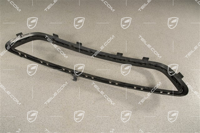 Wzmocnienie kratki zderzaka, Środkowe, Przednie, Spyder / GT4