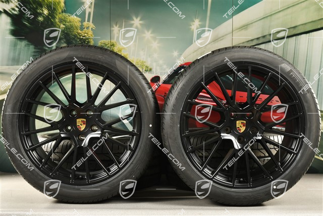 21" Cayenne RS Spyder Sommerräder Satz, Felgen 9,5J x 21 ET46 + 11,0J x 21 ET58 + NEUE Pirelli P Zero Sommerreifen 285/40 R21 + 315/35 R21, mit RDK-Sensoren, schwarz seidenmatt