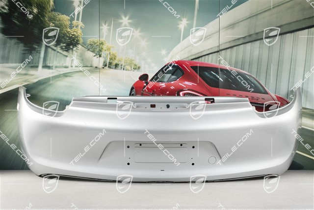 Zderzak tylny, z otworem na kamerę cofania