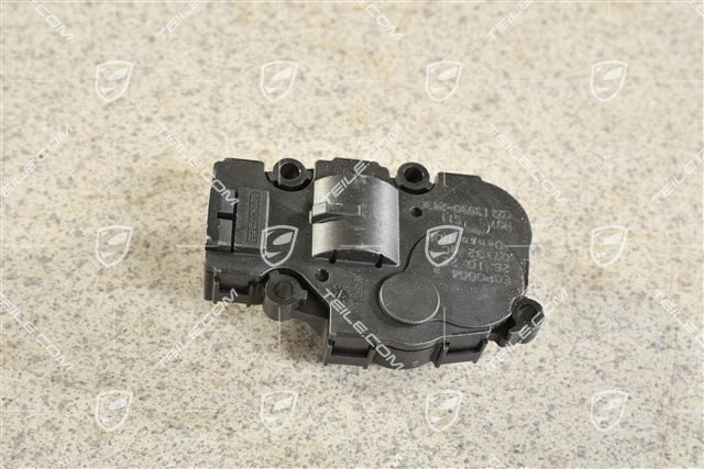 Silnik nastawczy regulacji klap nagrzewnicy