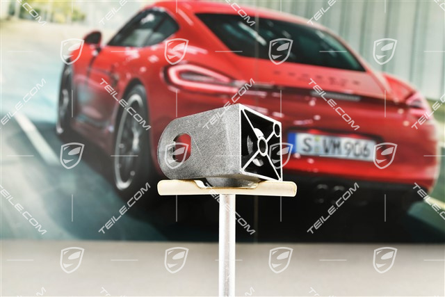 Halter / Träger Oben für Wasserkühler mitte, L=R