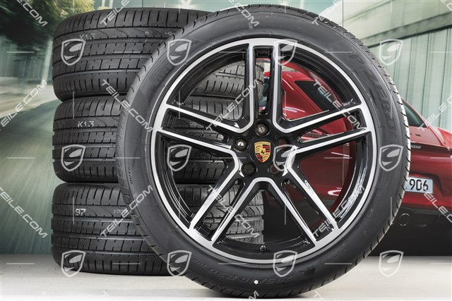 20-inch Turbo summer wheels set, rims 9J x 20 ET26 + 10J x 20 ET19 + Pirelli summer tyres 265/45 R20 + 295/40 R20, with TPMS