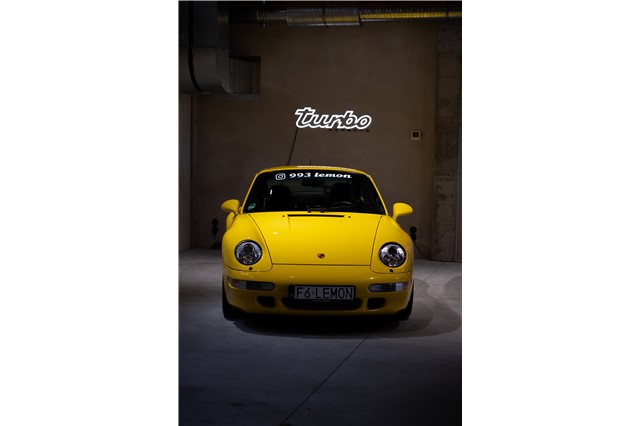 Porsche Turbo illuminated lettering, LED, light colour: 4,000 Kelvin, size 98.9 x 25 cm, limited to 911 pieces