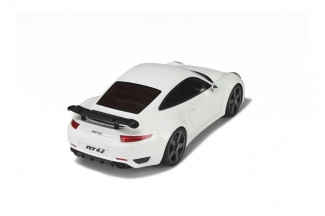 GT SPIRIT Porsche RUF 911 (991) RGT 2015, white, scale 1:18