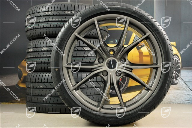 20" koła letnie, komplet Carrera S IV, Felgi 8,5 J x 20 ET49 + 11,5 J x 20 ET56 + opony letnie Pirelli 245/35 ZR20+305/30 ZR20, Platinum, z czujnikami ciśnienia