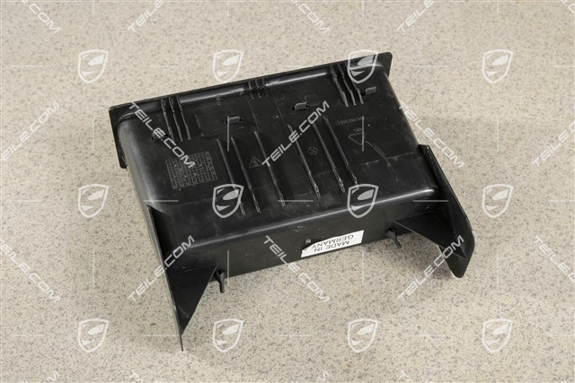 Centre console shelf, satin black instead of radio