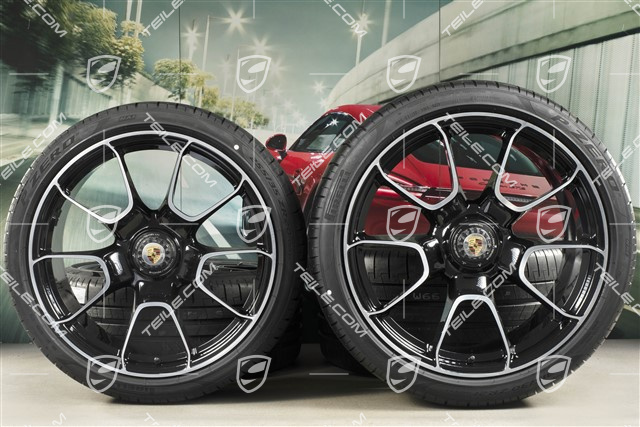 20"+21" Turbo S Exclusive Design Sommerräder Satz, Felgen 9,5J x 20 ET44 + 12J x 21 ET70 + Pirelli Sommerreifen 255/35 R20 + 315/30 R21, schwarz hochglanz