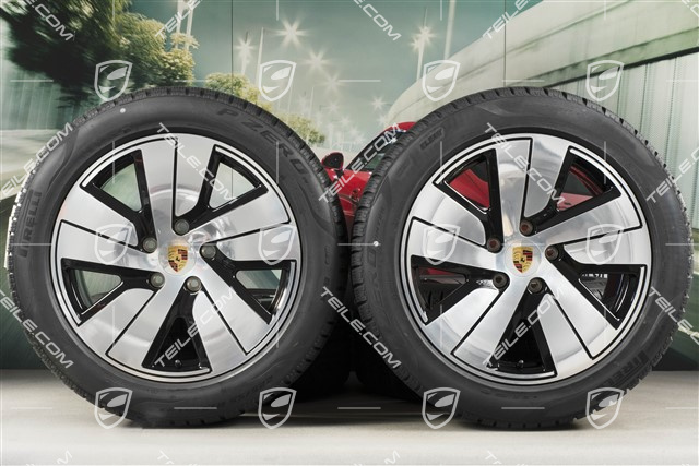 19" Taycan S Winterräder Satz, Felgen 8J x 19 ET50 + 10J x 19 ET47 + Pirelli P-Zero Winter Winterreifen 225/55 R19 + 275/45 R19