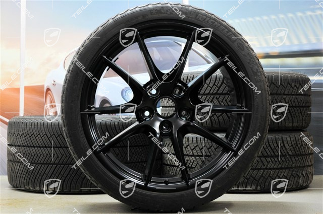 20-inch Carrera S (III) winter wheel set, 8,5J x 20 ET51 + 11J x 20 ET70, Michelin winter tyres 245/35 ZR20 + 295/30 ZR20, black, TPMS