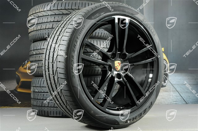 21" Cayenne Turbo Design Sommerräder Satz, Felgen 9,5J x 21 ET46 + 11,0J x 21 ET58 + Pirelli P Zero Sommerreifen 285/40 R21 + 315/35 R21, mit RDK-Sensoren, in Schwarz Hochglanz