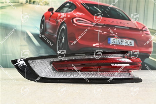 Coupe, Tail light, L