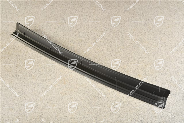 Uszczelka pokrywy bagażnika, środkowa górna