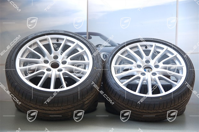 19" Sommerrad Satz Sport-Design. Felgen 8J x 19 ET57 + 9,5J x 19 ET46 + Reifen 235/35 ZR19 + 265/35 ZR19