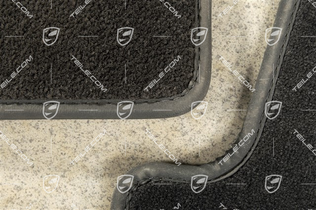 Komplet dywaników podłogowych, czarny