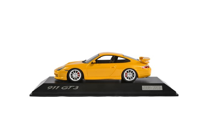 Porsche 911 996.1 GT3, speedgelb/schwarz, Spark, Maßstab 1:43