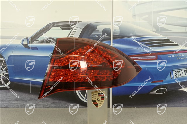 Lampa tylna zewnętrzna, czarna, R