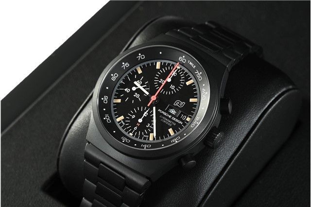 Chronograph 1 – Hodinkee 2024 Edition, Titan, schwarz, automatic, 41mm, limitiert auf 350 Stück